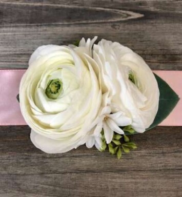 Ranunculus Tie on Wrist Corsage