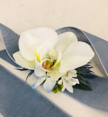 Phalaenopsis Orchid Tie on Wrist Corsage