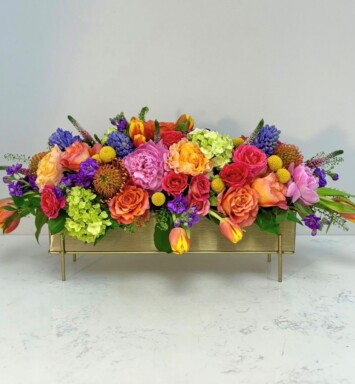 Chic Spring Centerpiece